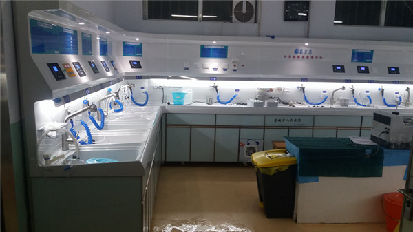 晋城市人民医院内镜清洗工作站安装完成