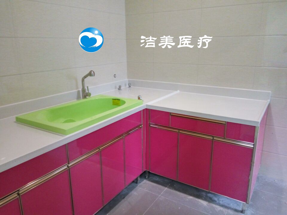 枣庄妇幼保健院婴儿洗浴中心安装完成