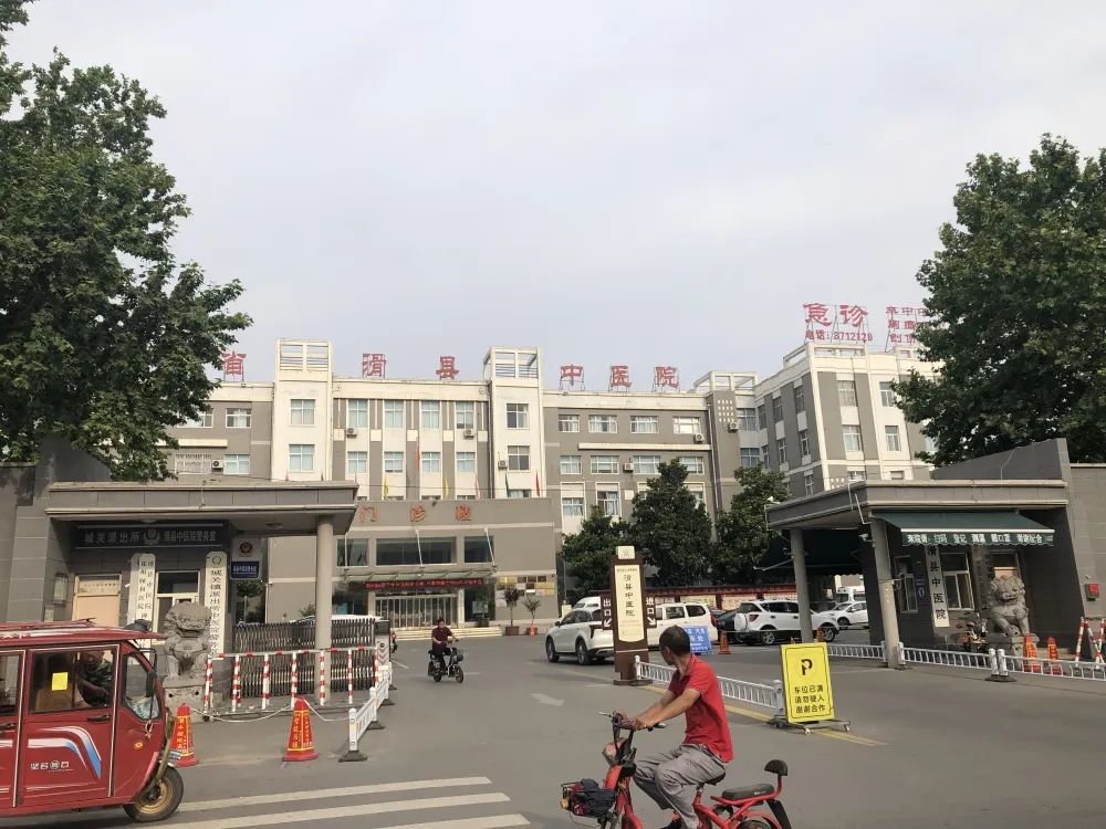 河南省滑县中医院内镜清洗工作站、纯水机、储镜柜安装调试完成