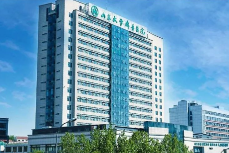 山东大学齐鲁医院青岛院区医用内镜生物安全清洗工作站、纯水机安装调试完成
