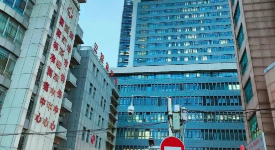 安徽蚌埠第三人民医院纯水机安装调试完成