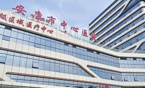 陕西安康市中心医院内镜清洗工作站、内镜储镜柜安装调试完成
